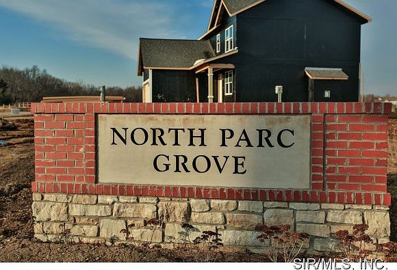 2nd image of 1534 N Parc Grove Ct