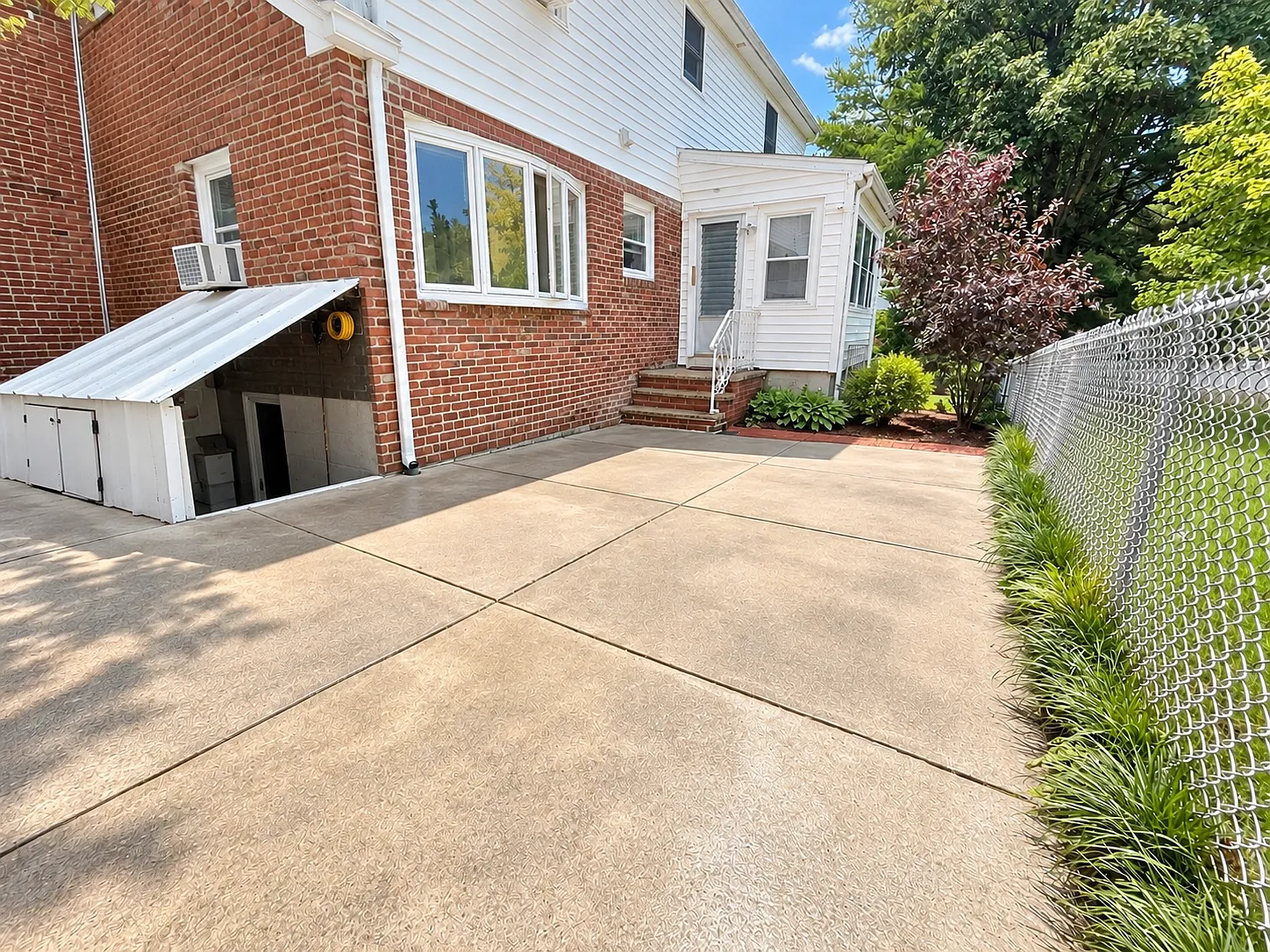 5 bed, 3000 sqft, $6,000 — Photo 4