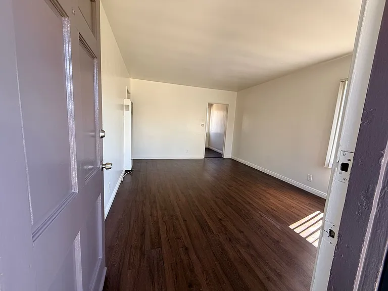 4530 — Photo 7