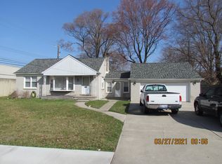 23924 Sargent Ave, Southfield, MI 48033