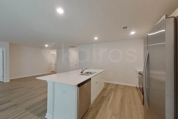 104 Overstreet Way — Photo 9