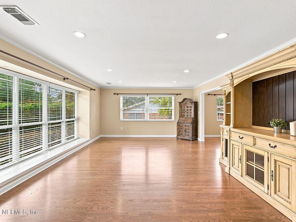 1st image of 2801 ALVARADO Avenue