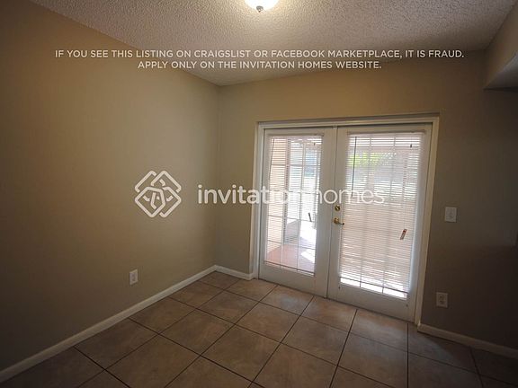 4th image of 402 Regal Park Dr