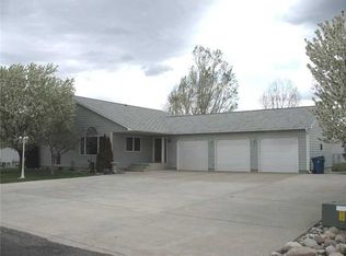 3419 Clearwater Dr, Billings, MT 59101