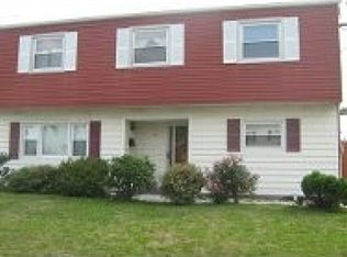 108 7th St, Port Reading, NJ 07064