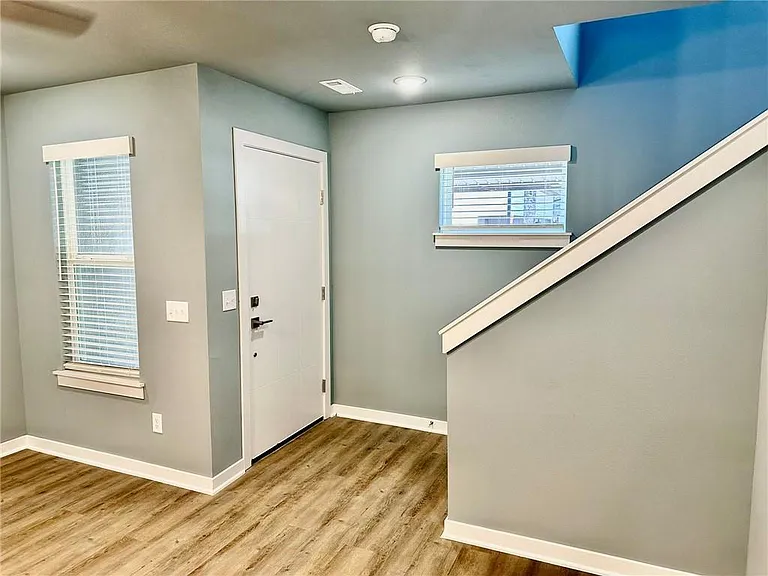 911 N Rupple Rd #106 — Photo 3