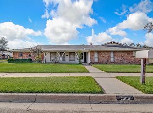 3308 Country Club Rd, Pantego, TX 76013
