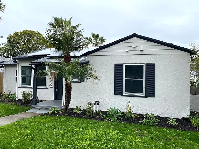 6353 Malcolm Dr — Photo 17
