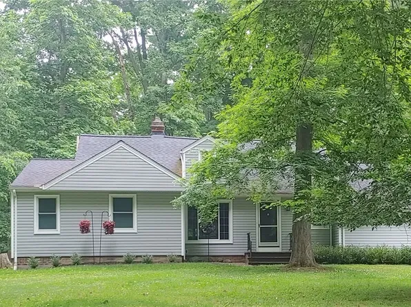 555 Parkside Blvd, Cleveland, OH 44143