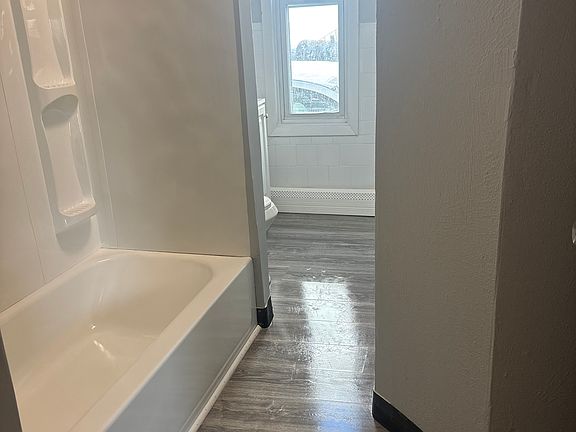 3rd image of 50 Doyle Ave APT 1