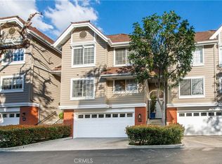 20950 Oxnard St APT 27, Woodland Hills, CA 91367