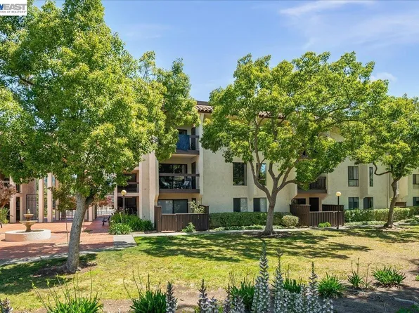 39865 Cedar Blvd Unit 229, Newark, CA 94560