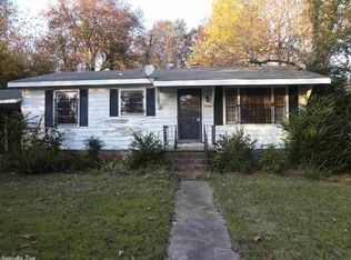 3704 Harper Rd, Little Rock, AR 72209