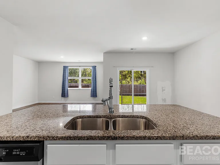 9120 Saint Thomas Ct — Photo 18