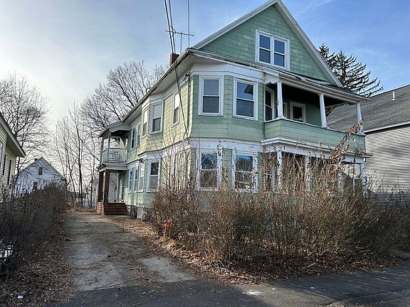 3rd image of 17-19 Annis St