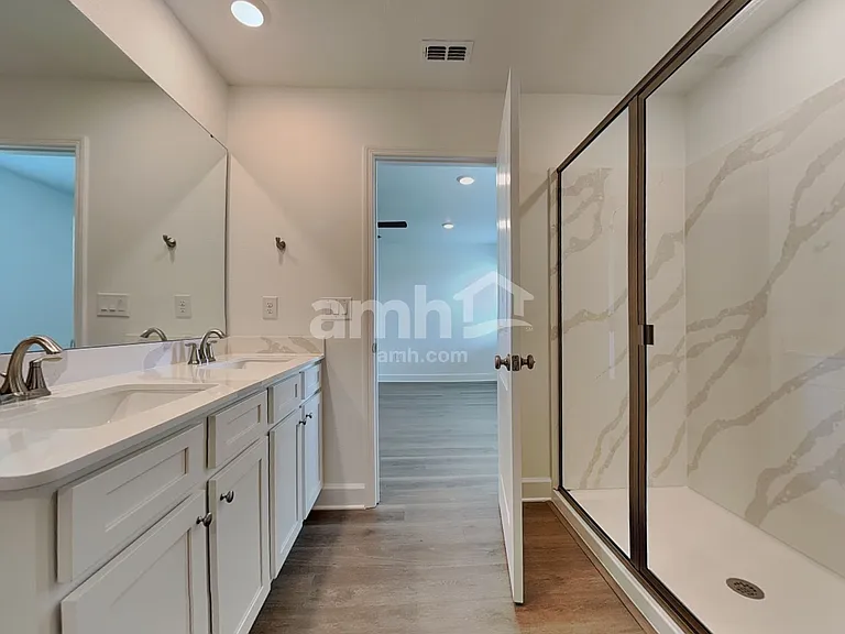 16467 Cheyanne Ct — Photo 12