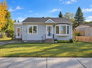 47 Coulson Ave, Angus - Borden Cfb-bfc, ON L3W0L5