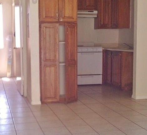 2nd image of 4727 Gambier St APT D