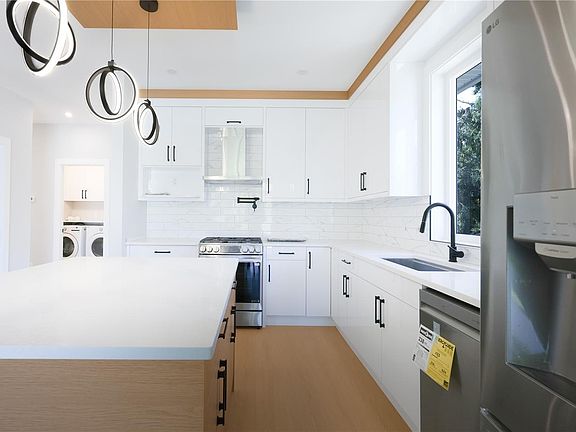 4th image of 2284 Ashlee Rd