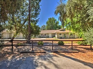 22222 Lassen St, Chatsworth, CA 91311