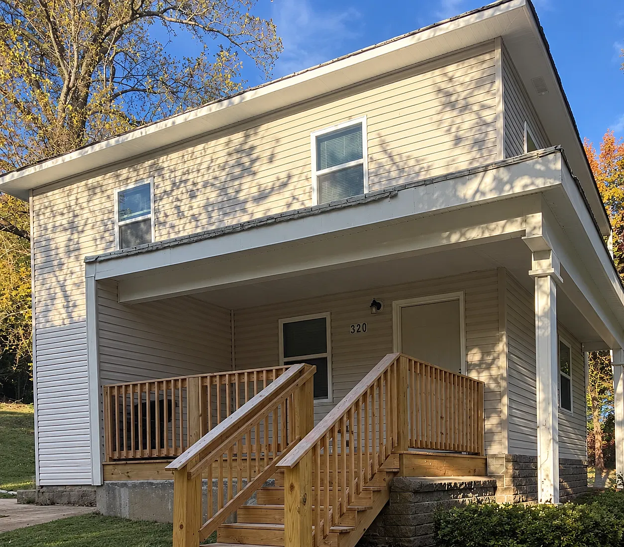 2 bed, 1.5 bath, 800 sqft, $1,275 — Photo 1