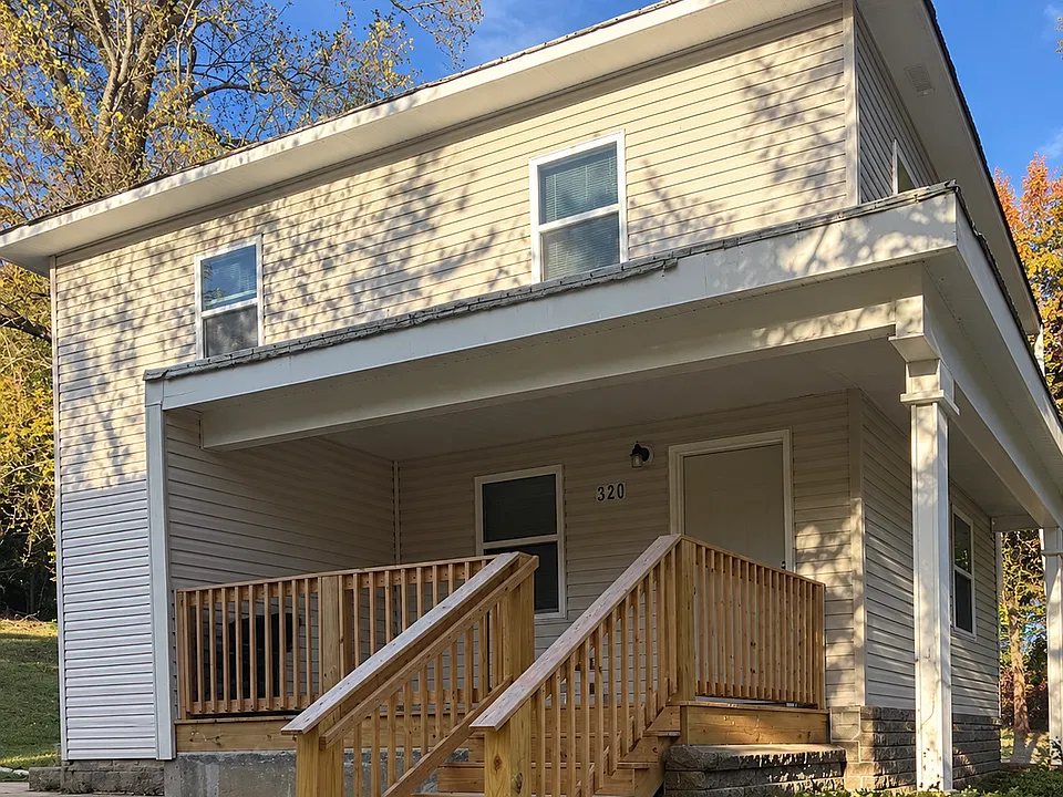 320 W Outer Dr #318