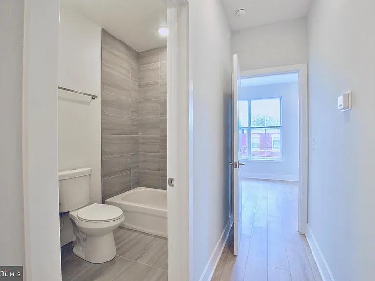 2130 N 2nd St #3 — Photo 9