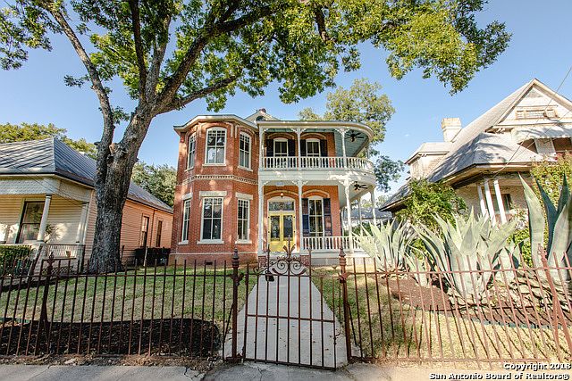 1st image of 222 Adams St