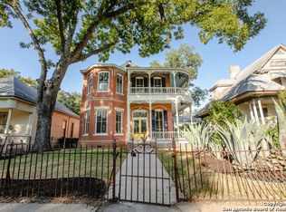 222 Adams St, San Antonio, TX 78210