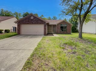 4825 May Ridge Ln, Indianapolis, IN 46254