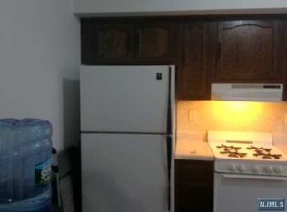36 River Edge Rd #B, River Edge, NJ 07661