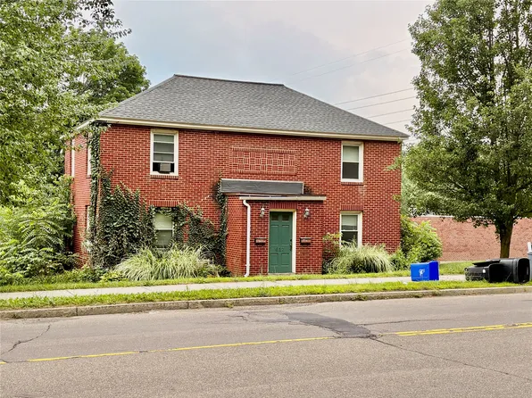 617 N Nanticoke Ave, Endicott, NY 13760