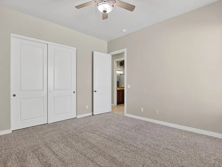 5317 E Lonesome Dove Trl — Photo 45