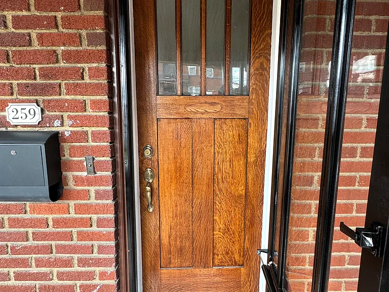 259 Gross St — Photo 2