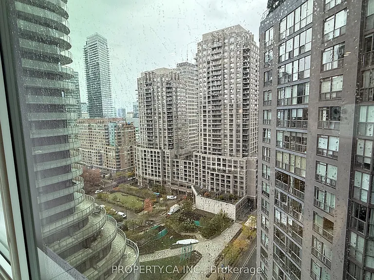 8 Wellesley St W #1916 — Photo 6