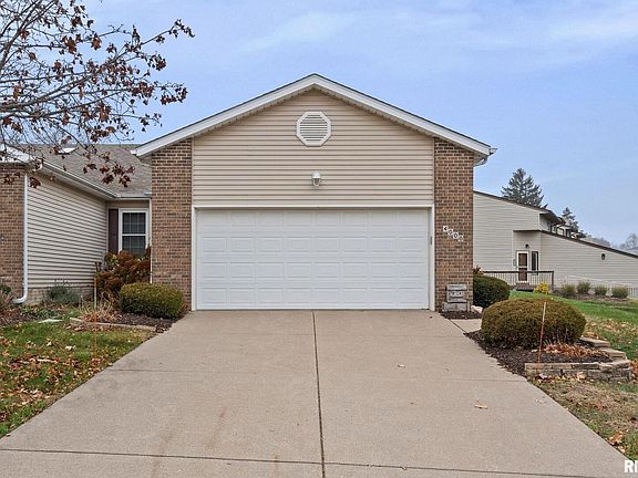2nd image of 4000 Prairie Ln