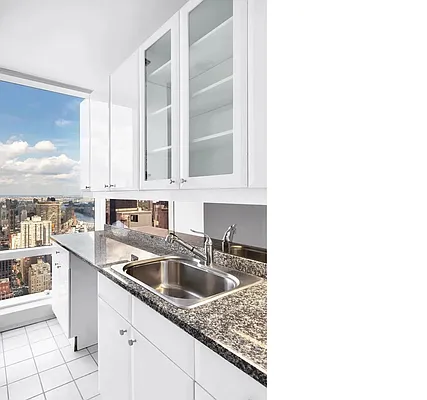 Rented by Corcoran | media 25