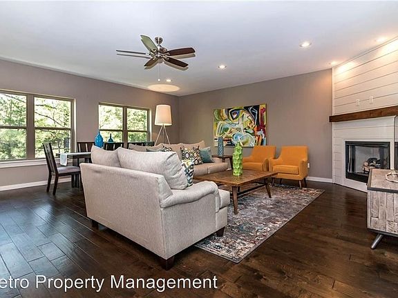 5th image of 1524 N Desoto Pl