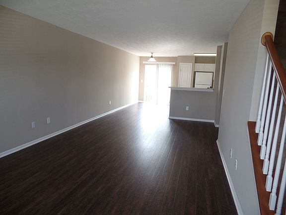 2nd image of 723 Lazelle Rd #641LAZEL