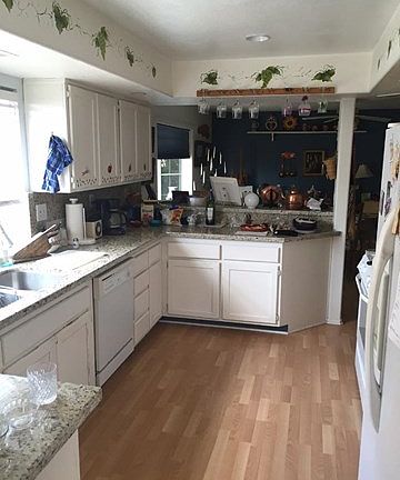 3rd image of 23101 Rancho Peak Pl