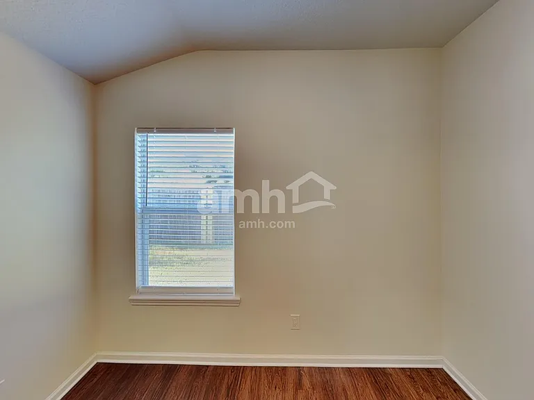 768 W Devonhurst Ln — Photo 21