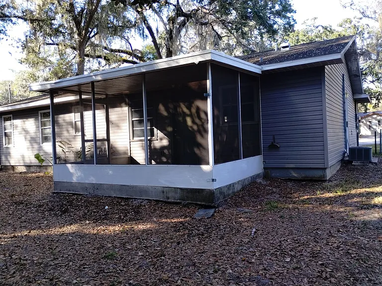 20056 Suncrest Dr — Photo 14
