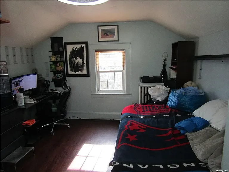 22401 Fairbury Ave — Photo 4