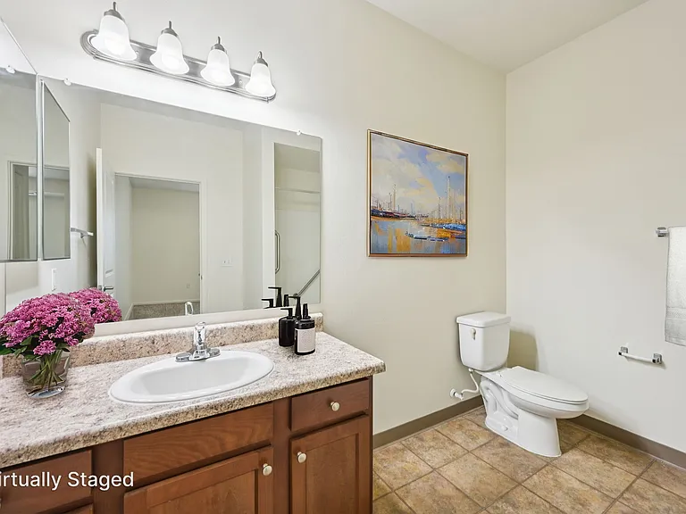 Washington Pointe — Photo 27