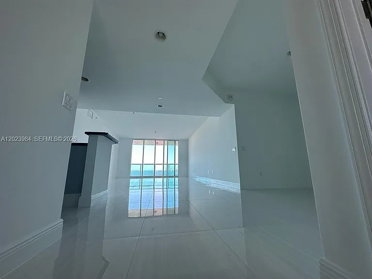 2650 Lake Shore Dr #1001 — Photo 12