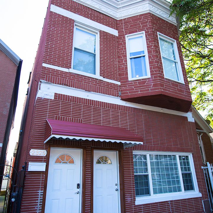 1st image of 2325 S Hoyne Ave