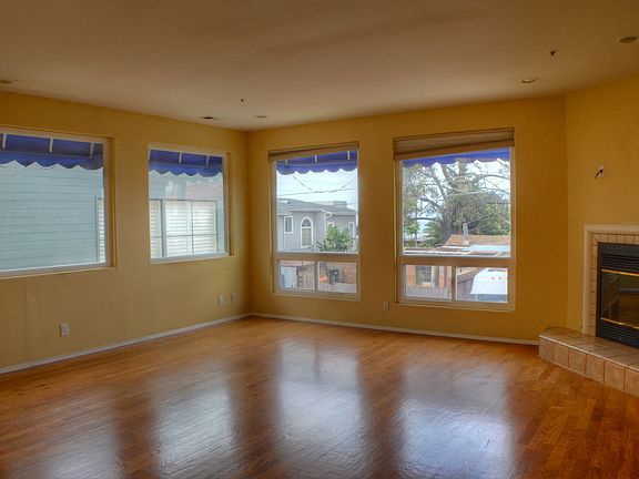 Living Room / Family Room