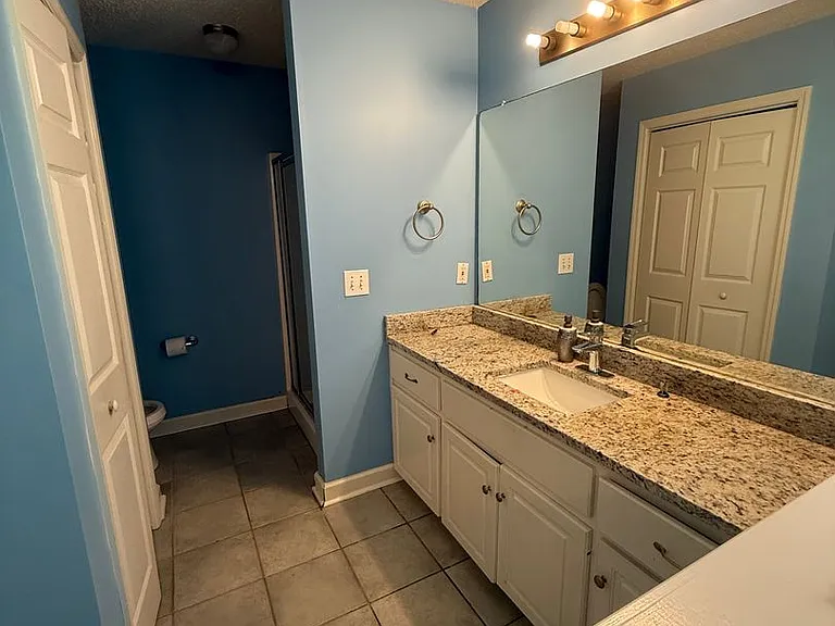 242 Turtle Creek Dr — Photo 35