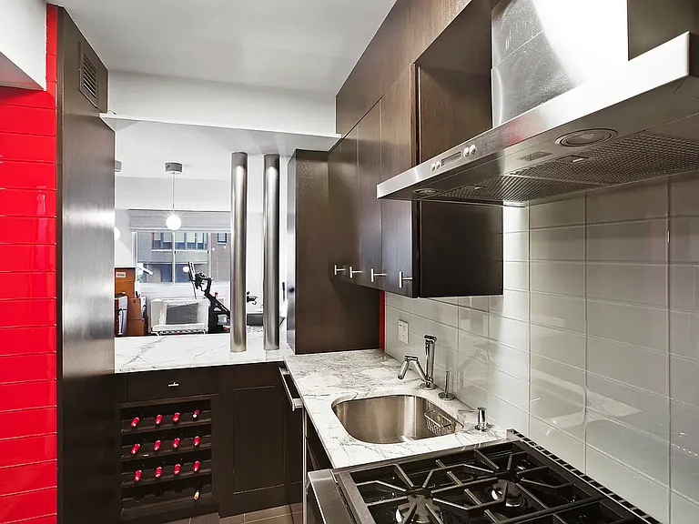 308 E 38th St #6D — Photo 6