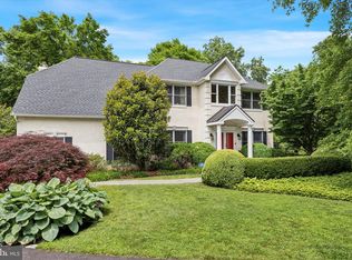 204 River Brook Cir, Norristown, PA 19403